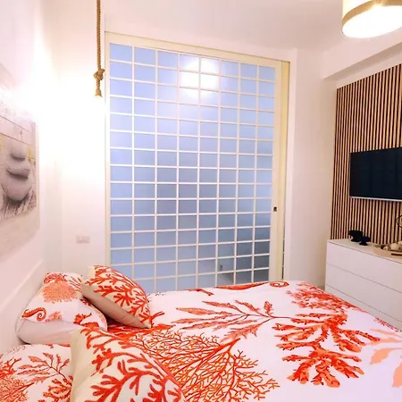 Апартаменти Garden House Giulia *