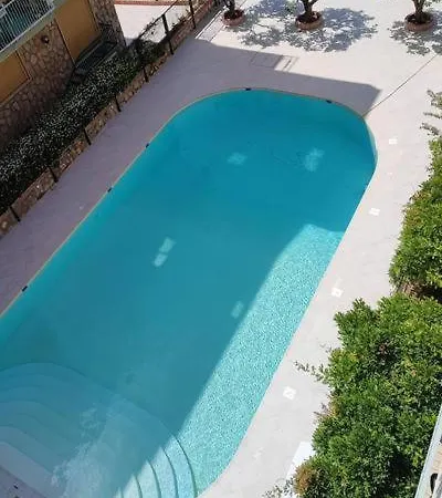 Garden House Giulia *