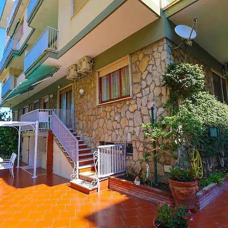 דירה Garden House Giulia