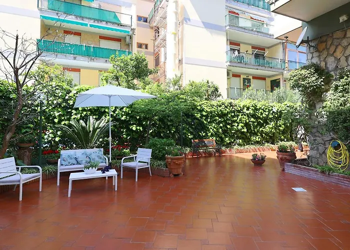 Garden House Giulia *