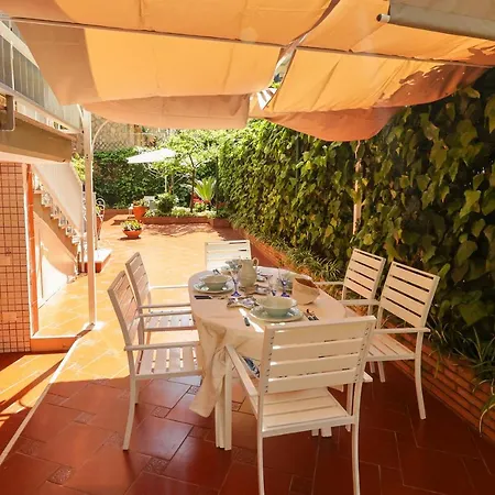Garden House Giulia Apartment *