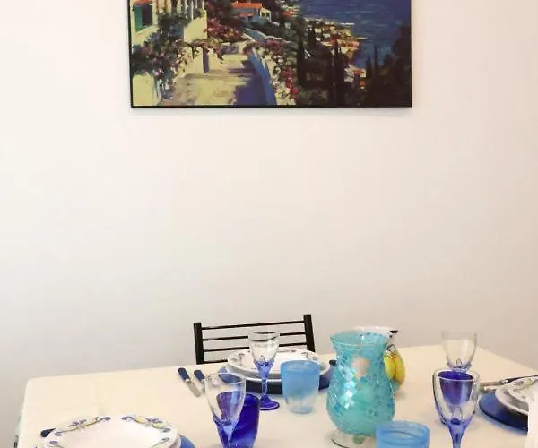 Appartamento Garden House Giulia Sorrento